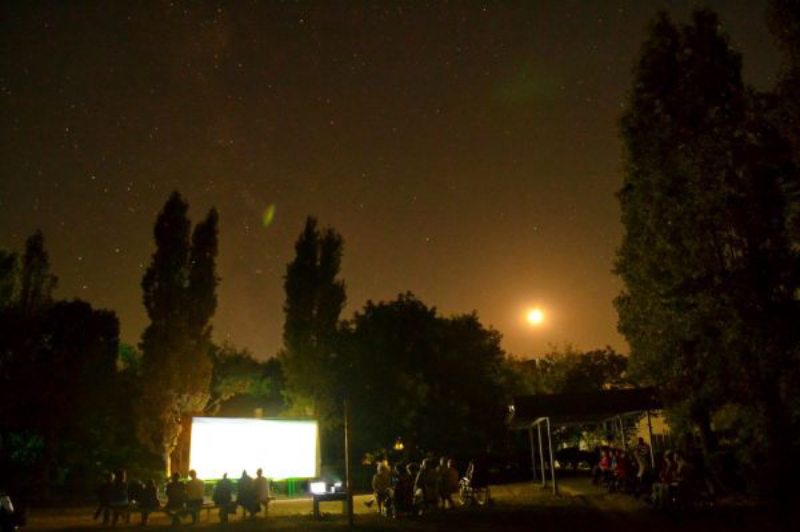 Отдых в Саках